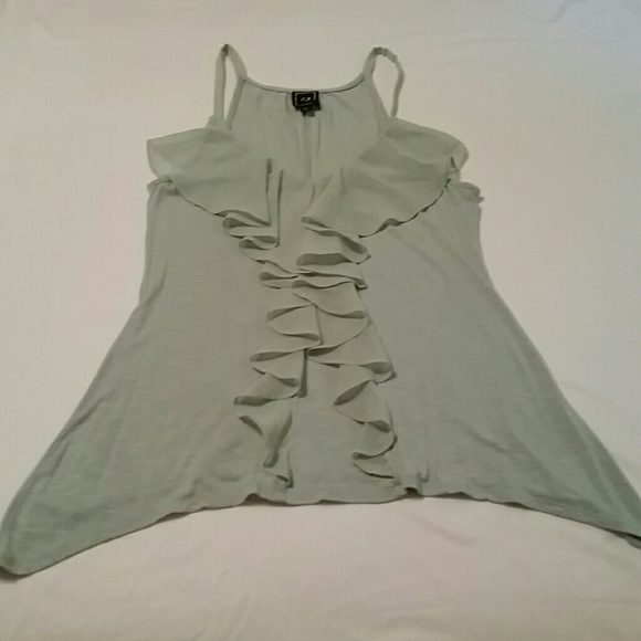 One Sept 1.9 Ruffle Tank Size Small - Picture 2 of 8